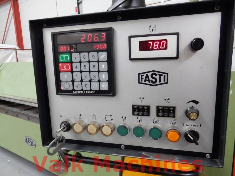 Te koop: Gebruikte zetbank Fasti 3.240 x 4 mm bij Valk Machines in ...